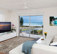 Stylish 3 Bedroom Beachview Apartment - Tweed Heads Accommodation