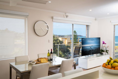 Stylish 3 Bedroom Beachview Apartment - Tweed Heads Accommodation 8