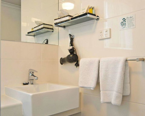 Comfort Inn Victor Harbor - Tweed Heads Accommodation 16