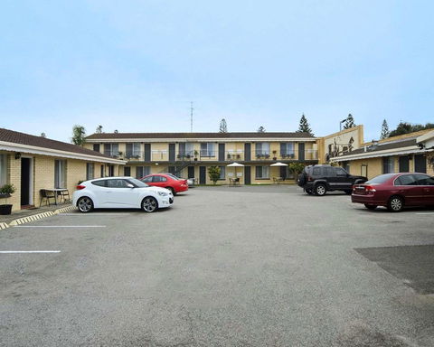 Comfort Inn Victor Harbor - Tweed Heads Accommodation 11