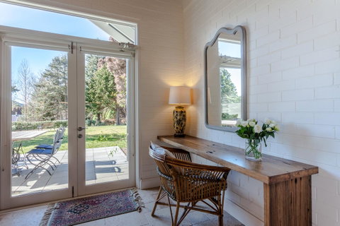 The Folly - Tweed Heads Accommodation 3
