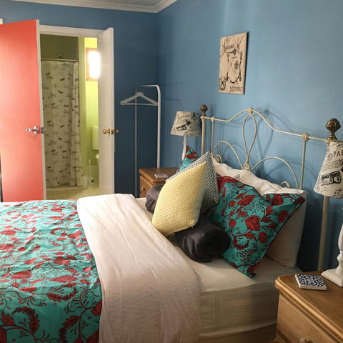 KI Dragonfly Guesthouse - Tweed Heads Accommodation 9