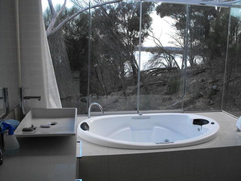 Saar River House - Tweed Heads Accommodation 18