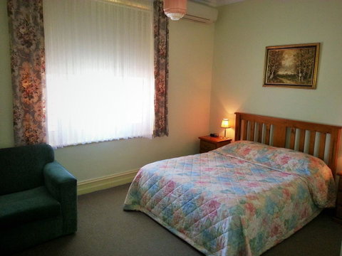 Sonbern Lodge Motel - Tweed Heads Accommodation 11