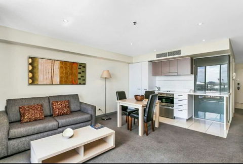 Oaks Horizon+city View+free Parking - Tweed Heads Accommodation 1