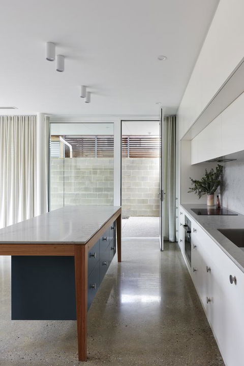 Swainson On Castle - Tweed Heads Accommodation 7