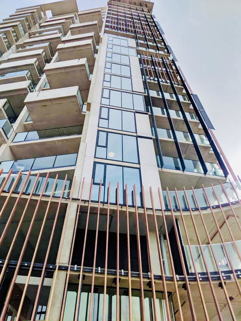 ONE Adelaide CBD - Tweed Heads Accommodation 2