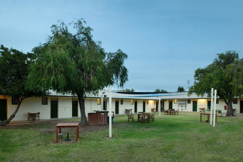 The Anglers Inn - Tweed Heads Accommodation 0