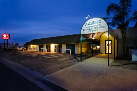 The Anglers Inn - Tweed Heads Accommodation 1