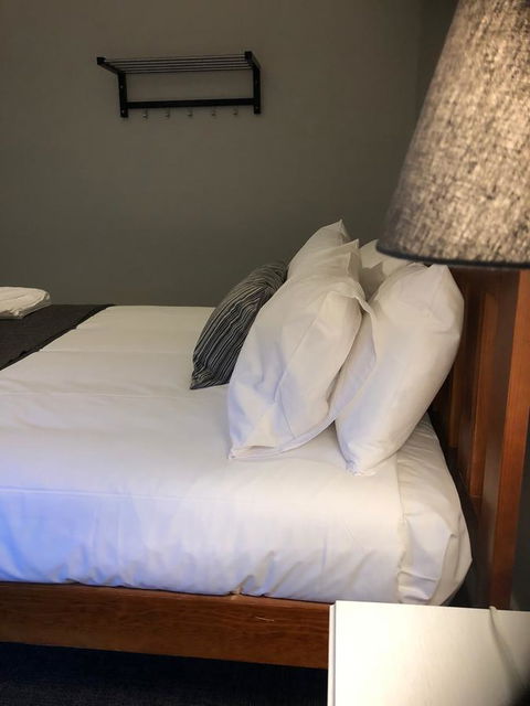 Cornwall Hotel - Tweed Heads Accommodation 9