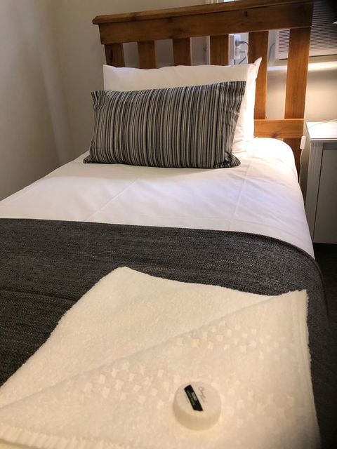 Cornwall Hotel - Tweed Heads Accommodation 11