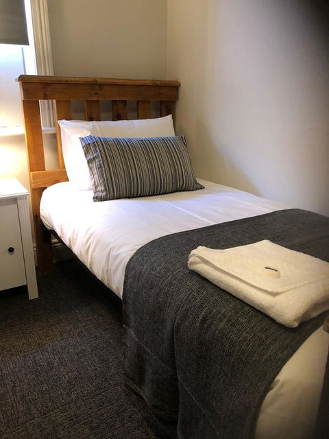 Cornwall Hotel - Tweed Heads Accommodation 12
