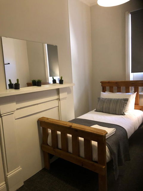Cornwall Hotel - Tweed Heads Accommodation 15