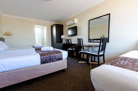 Abcot Inn - Tweed Heads Accommodation 2