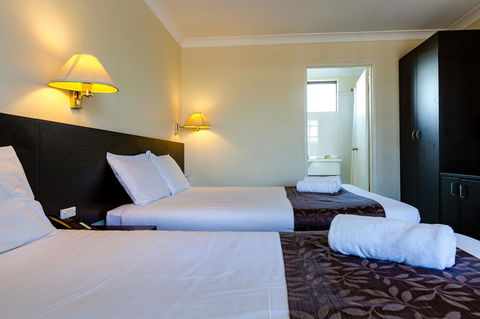 Abcot Inn - Tweed Heads Accommodation 11