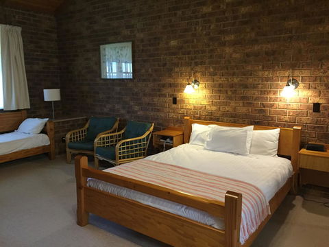 Coonawarra Place Motor Inn - Tweed Heads Accommodation 8