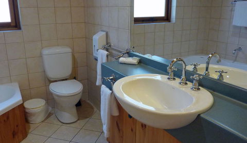 Coonawarra Place Motor Inn - Tweed Heads Accommodation 18