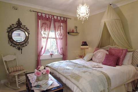 Jasmine\'s Barossa Valley Cottage - Tweed Heads Accommodation 7