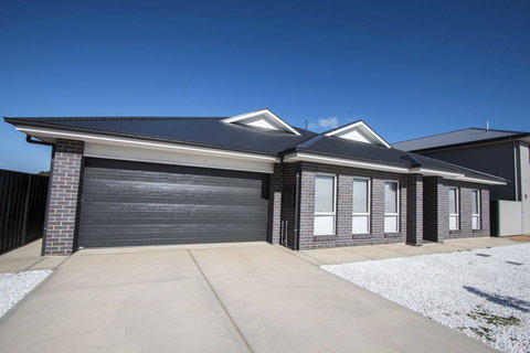 Serene Shores - Tweed Heads Accommodation 0