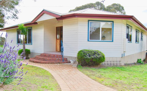 Annie\'s Balquhidder Cottage - Tweed Heads Accommodation 17