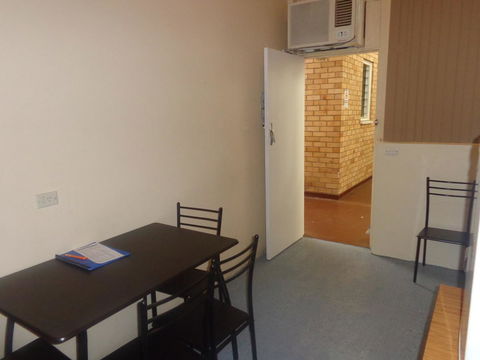 Adelaide Backpackers And Travellers Inn - Tweed Heads Accommodation 6