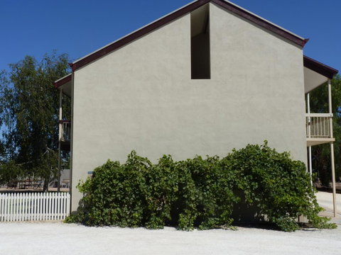 Coonawarra Motor Lodge - Tweed Heads Accommodation 8