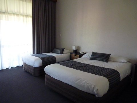 Coonawarra Motor Lodge - Tweed Heads Accommodation 7
