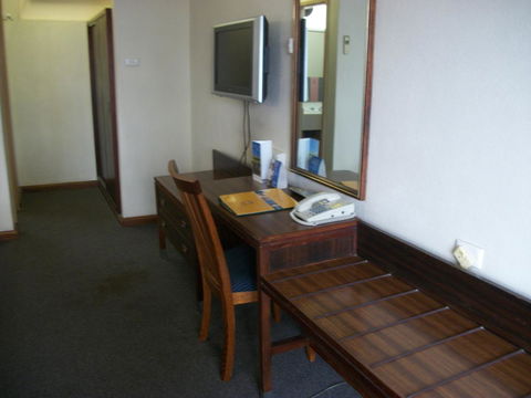 HotelMOTEL Adelaide - Tweed Heads Accommodation 9