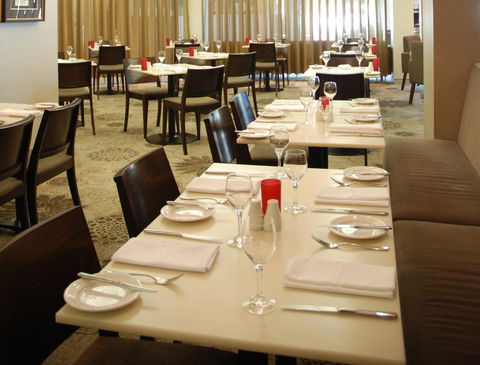 HotelMOTEL Adelaide - Tweed Heads Accommodation 11