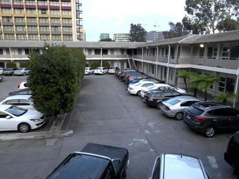 HotelMOTEL Adelaide - Tweed Heads Accommodation 1
