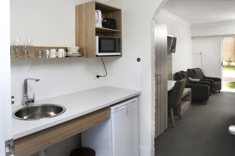 Aston Motel Yamba - Tweed Heads Accommodation 35
