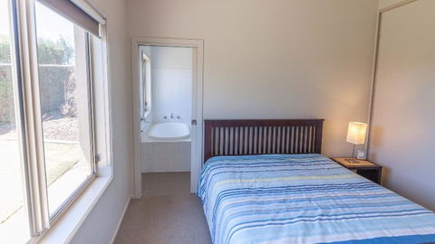 Golfers Paradise (18th Tee) - 52 Huntingdale Drive - Tweed Heads Accommodation 14