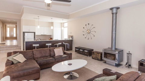 Golfers Paradise (18th Tee) - 52 Huntingdale Drive - Tweed Heads Accommodation 12