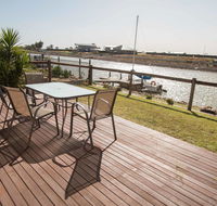 Waterfront on Jefferson at Wellington Marina SA - Tweed Heads Accommodation