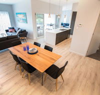 Wellington Lake Retreat - Tweed Heads Accommodation