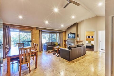 Eight Willows Retreat - Tweed Heads Accommodation 12