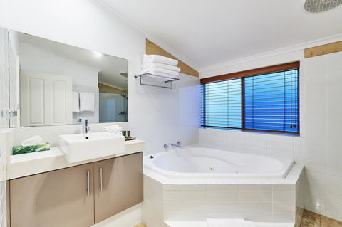 Eight Willows Retreat - Tweed Heads Accommodation 17