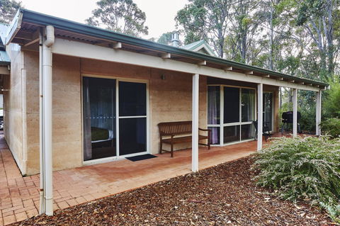 Eight Willows Retreat - Tweed Heads Accommodation 25