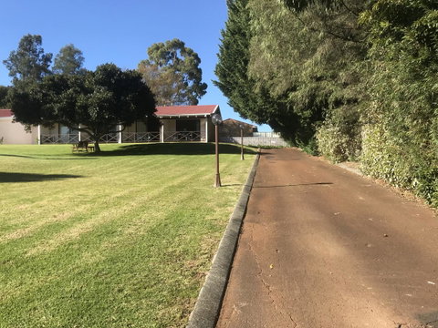 Karri Forest Motel - Tweed Heads Accommodation 2