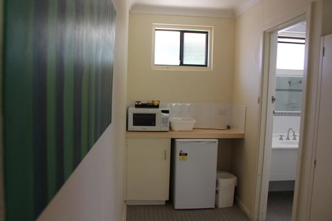 Karri Forest Motel - Tweed Heads Accommodation 42