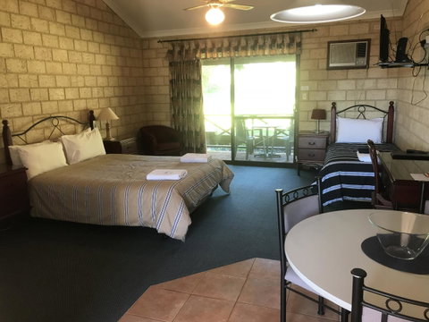 Karri Forest Motel - Tweed Heads Accommodation 8