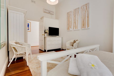 Cottesloe Beach House I - Tweed Heads Accommodation 13
