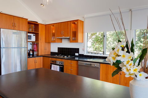 Cottesloe Beach House I - Tweed Heads Accommodation 15