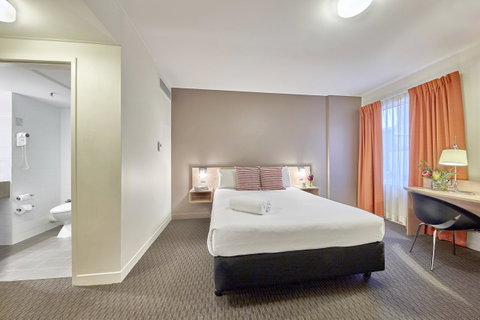 Ibis Perth - Tweed Heads Accommodation 4