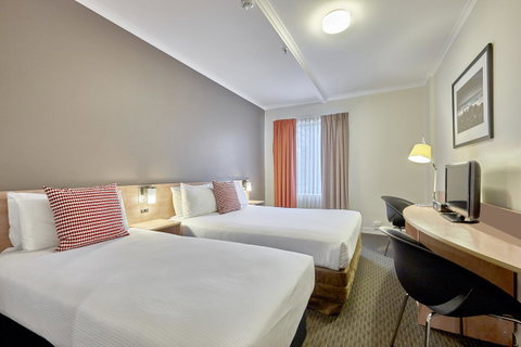 Ibis Perth - Tweed Heads Accommodation 7