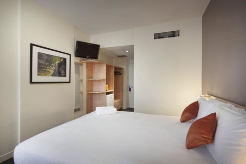 Ibis Perth - Tweed Heads Accommodation 25