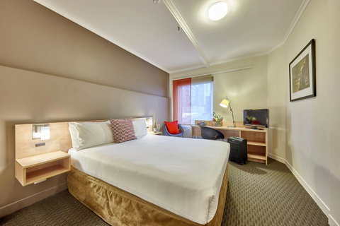 Ibis Perth - Tweed Heads Accommodation 11