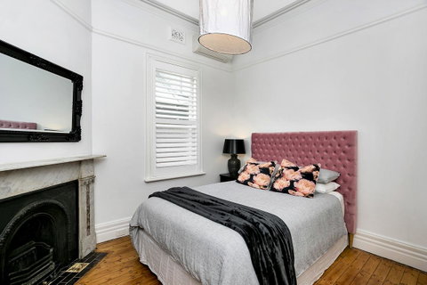 Soho Style In Manly - DARL9 - Tweed Heads Accommodation 1
