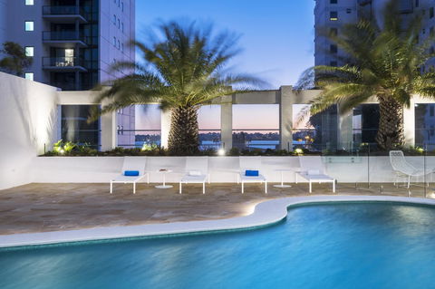 Pan Pacific Perth - Tweed Heads Accommodation 14
