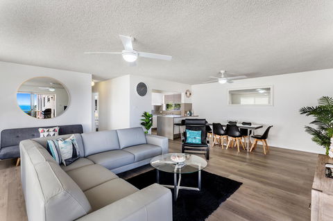 Laman Lodge, Unit 2, 15 Laman Street - Tweed Heads Accommodation 3